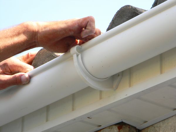Cost of Plastic Gutter Repair in Portland
