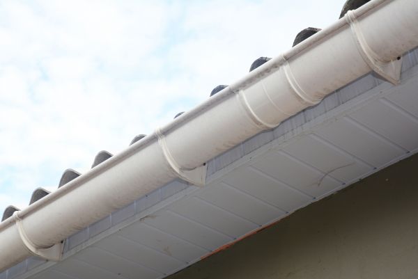 Cost of Plastic Gutter Installation in Portland